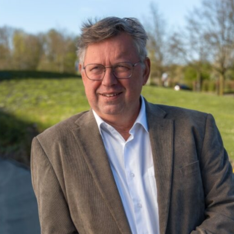  Peter Schneider