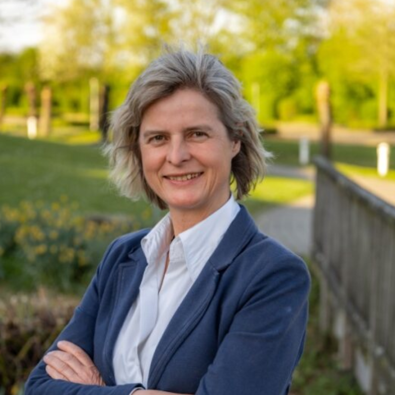  Sibylle Hendricks